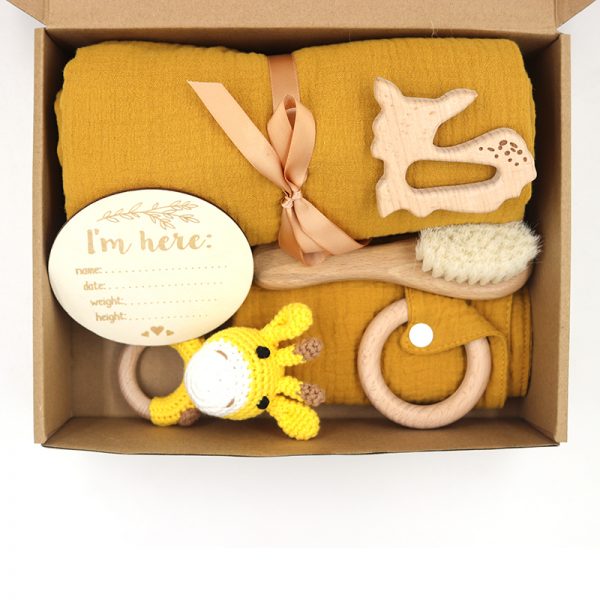 Baby announcement gift set box at best price