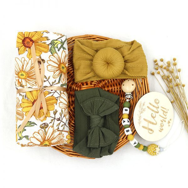 Buy Organic Baby Gift Set for Newborn | Flower Print Muslin Towel Gift set